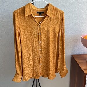 Banana Republic - Dilon Marigold Leopard blouse NWT medium